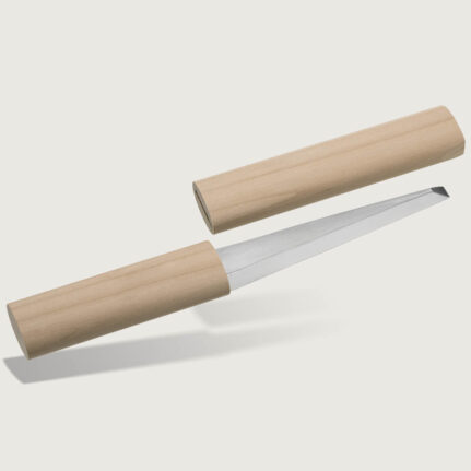 Double edged carving knife