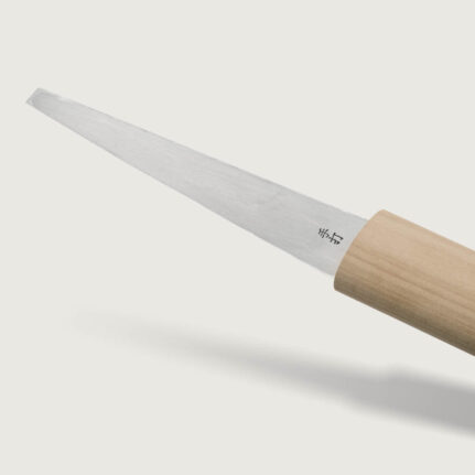 Double edged carving knife